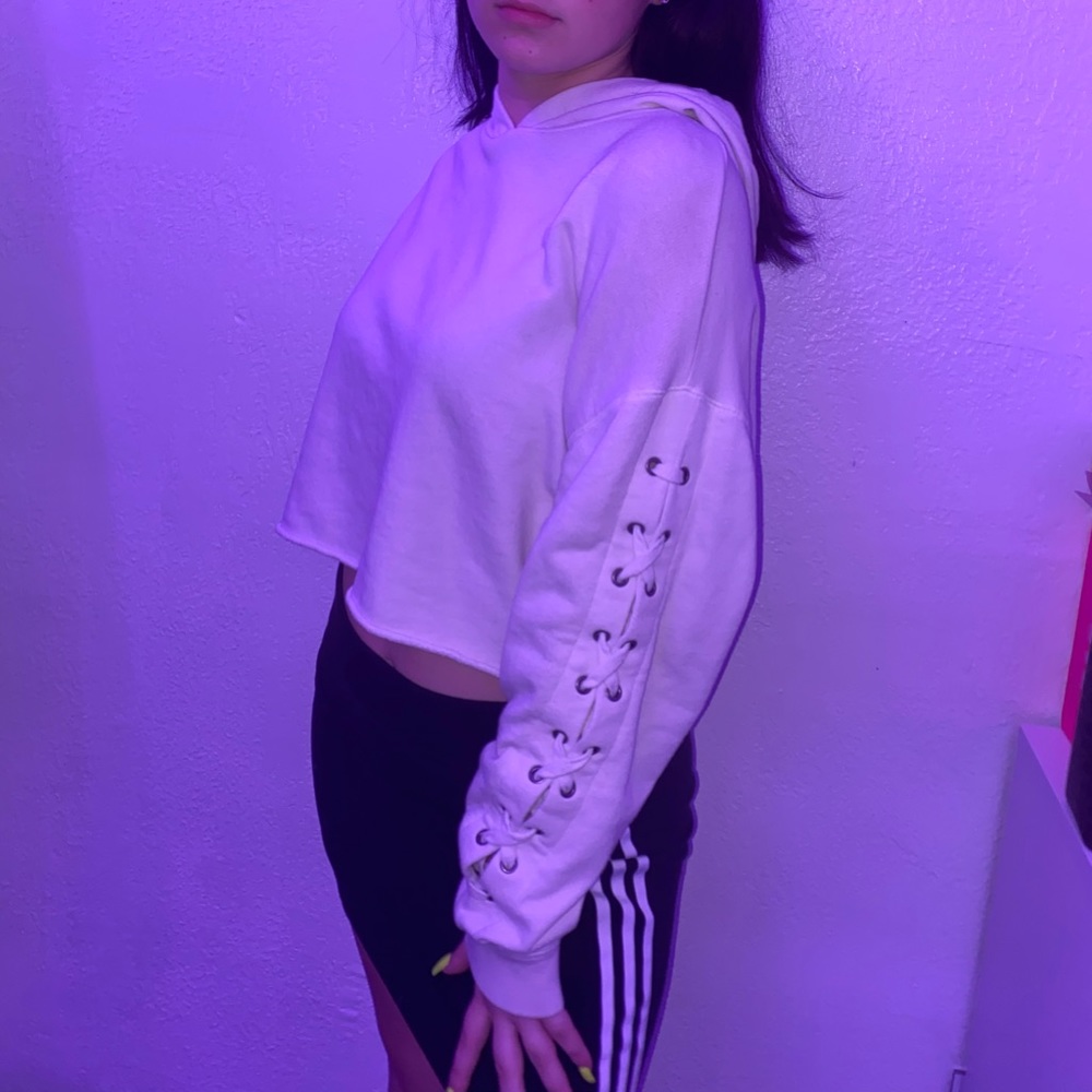 Cropped Hoodie